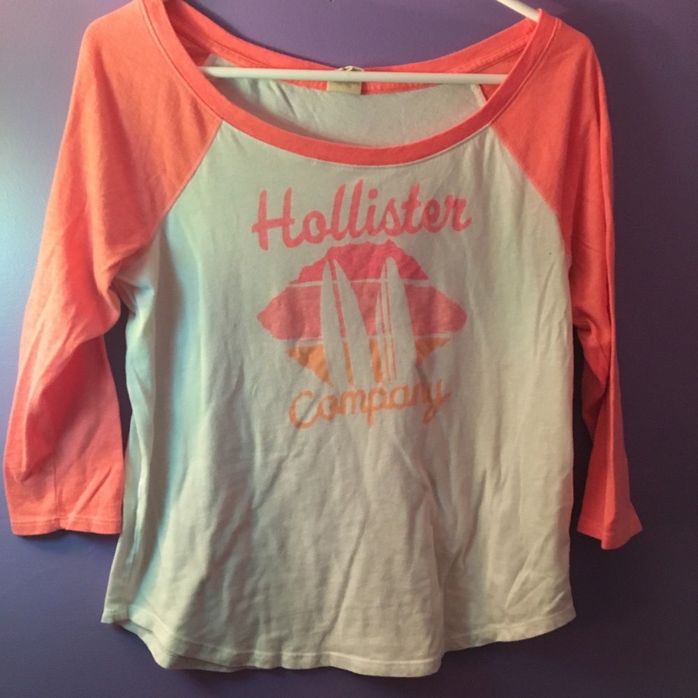 Hollister girls graphic tee